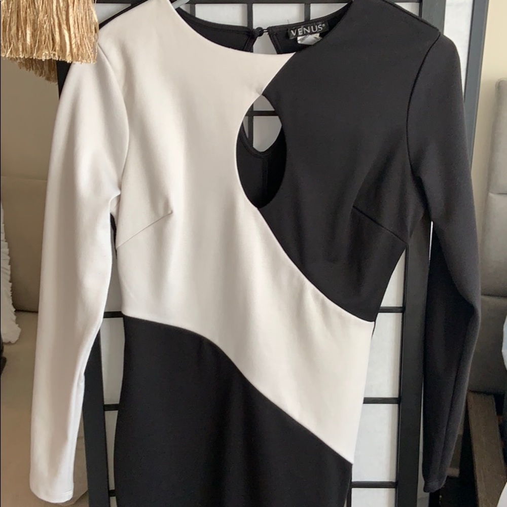 Venus black and white dress